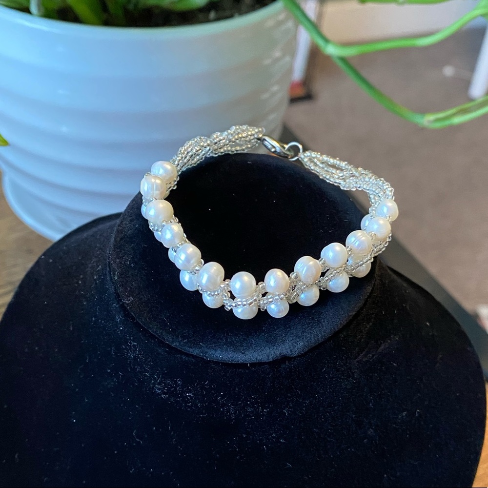 Pearl and silver bracelet MUST BUNDLE
